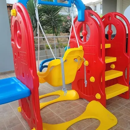 ヴィラ Center With Pool Leylacanhouse *